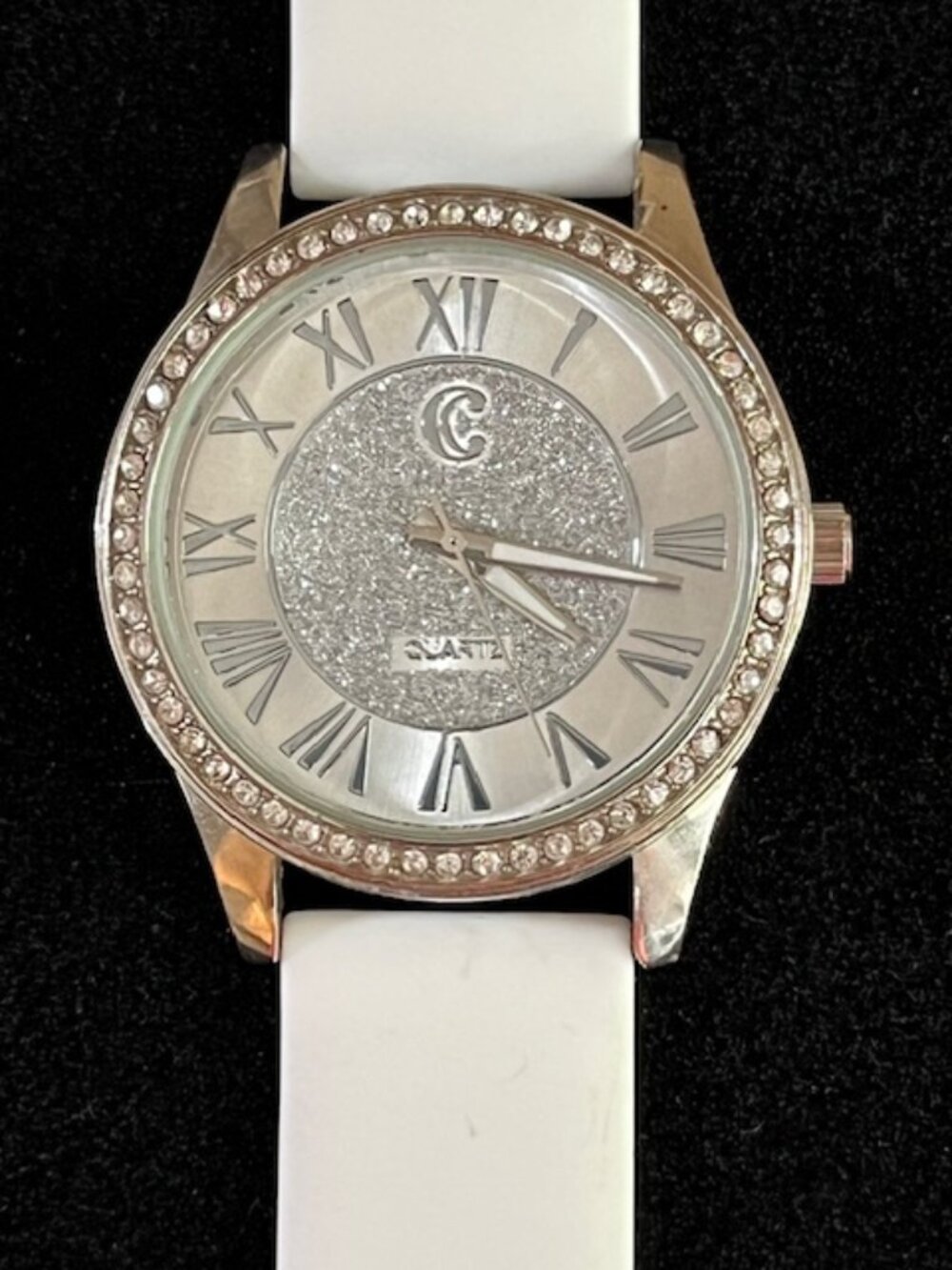 CHARMING CHARLIE | Silver Glitter and Rhinestone wrist watch-EUC-NEW Battery